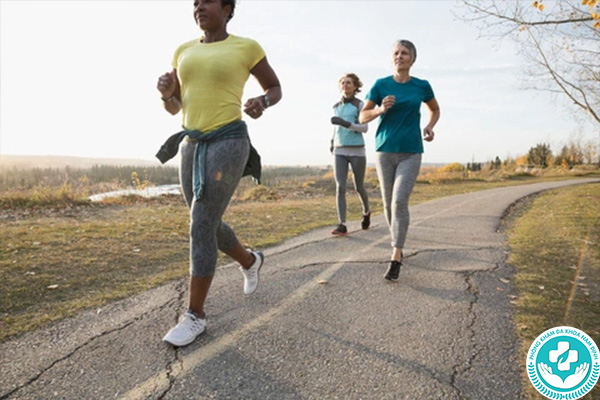 Thường xuyên vận động để phòng tránh bệnh hậu môn trực tràng