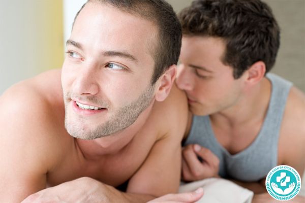 Quan hệ đồng tính nam là nguyên nhân gây ra bệnh trĩ ngoại